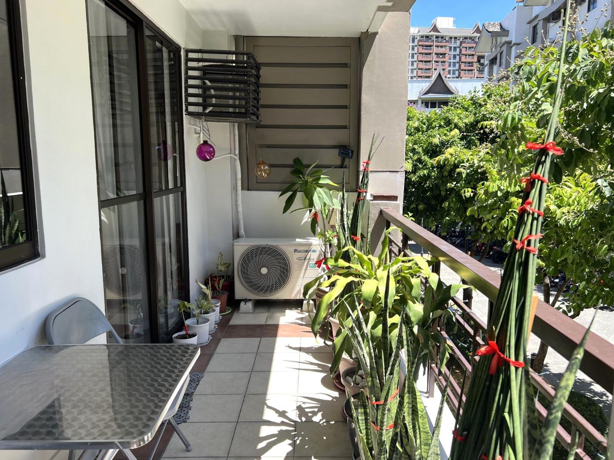 Stunning 2Br Apt, 65 Sq M Netflix At Rosewood Pointe Residences Near Bgc Manila Exterior photo
